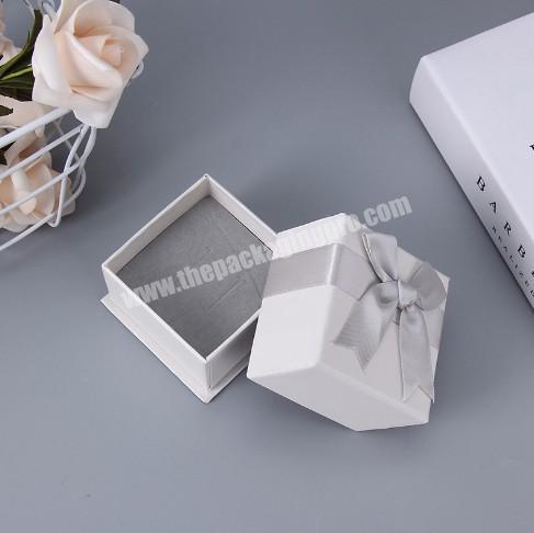Manufacturer fancy custom logo printed 2 pieces rigid luxury white cardboard gift packaging paper jewelry box with ribbon