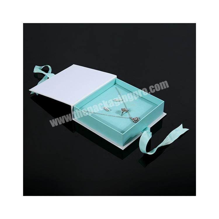 New Arrival Hot-selling Ring Paper Box Luxury Jewelry Packaging Display factory