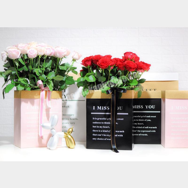 Wholesale Kraft Foldable Eco Friendly Custom Print Dried Fresh Flowers Packaging Hug Box Bouquet For Gifts Art Paper Flower Bag