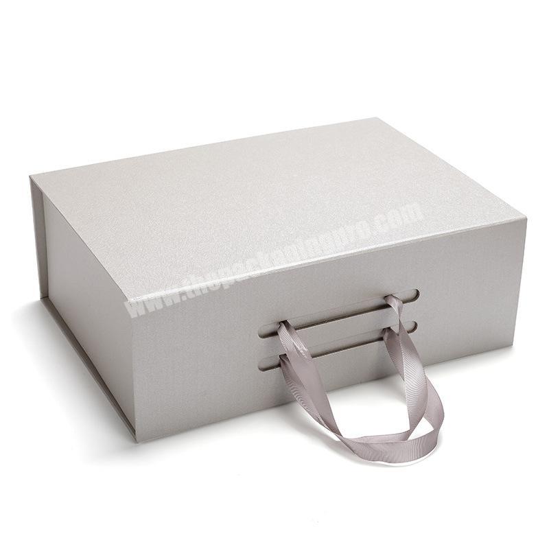 Wholesale Luxury Foldable Ribbon Handle Magnetic Shoe Gifts Boxes With Magnet Closure Custom Made Box For Handbag