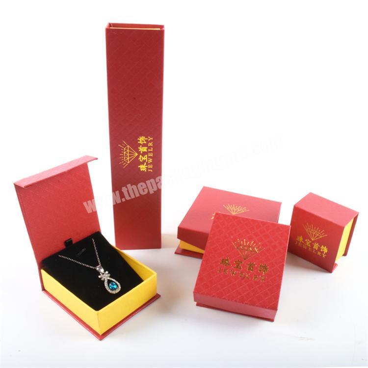 wholesale magnetic jewelry packing box with logo