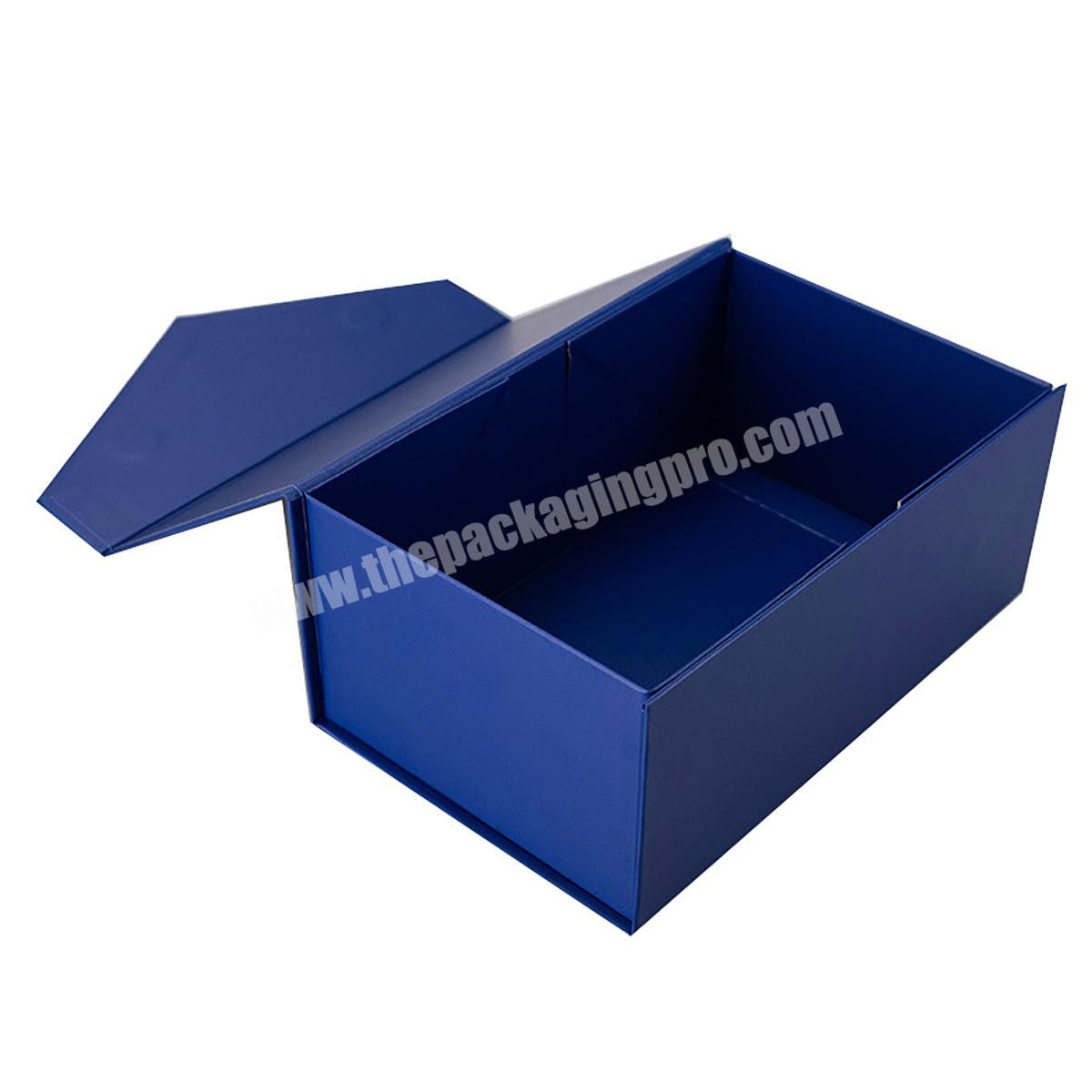 2022 Wholesale Fashion Low MOQ gift set boxes custom gift box