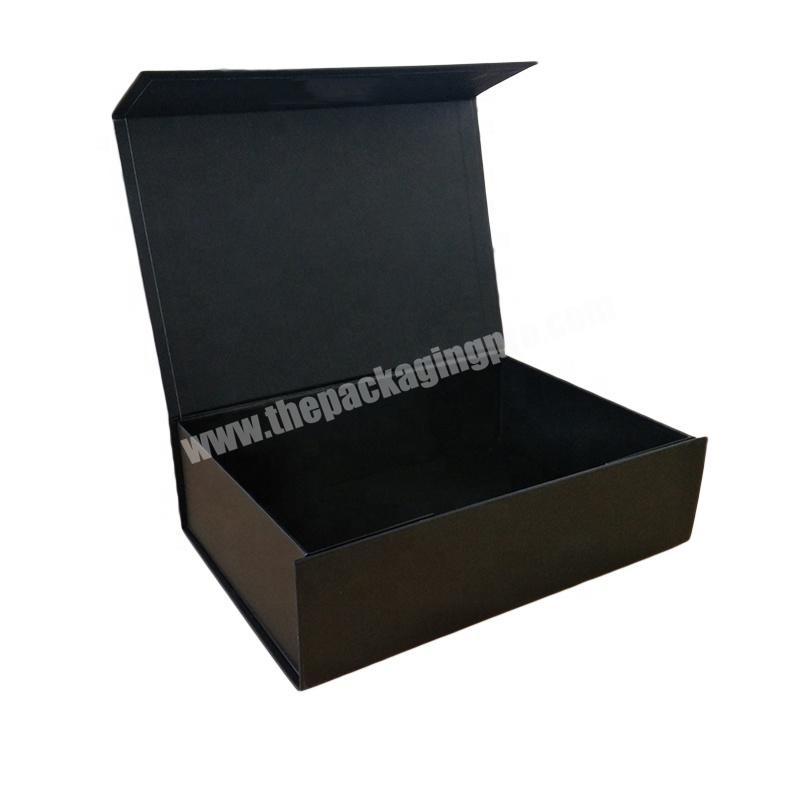 2022 recyclable folding gift box with magnet clothing packaging foldable shoes box
