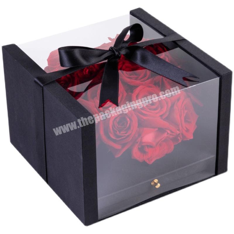 Advanced technology custom logo heart flower bouquet inner box square clear cover lid flower packaging box with ribbon handle