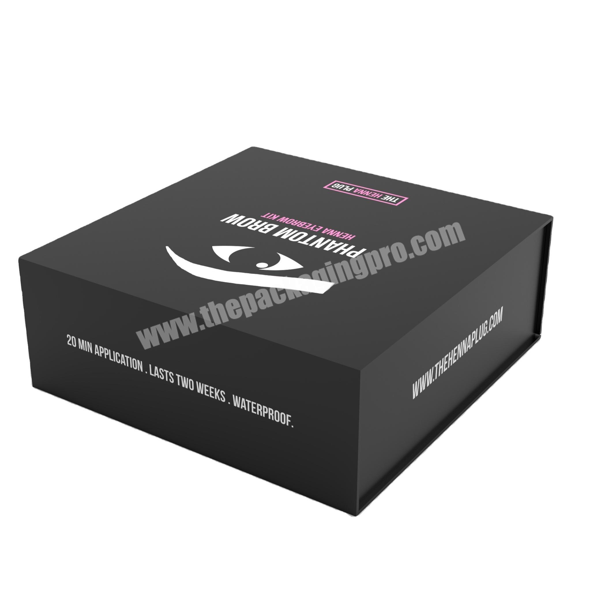 China Factory New Custom Luxury  Magnetic Gift Boxes  With Foam Inserts