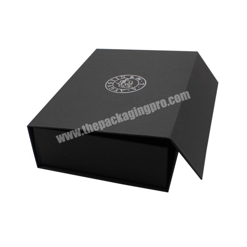 China Luxury Strong Magnetic Matte Bla Paper Gift Box Rigid Cardboard Paaging