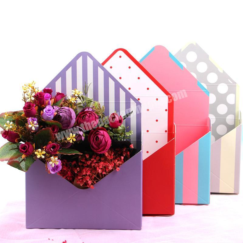 China wholesale customized logo printed colorful paper envelope shape rose flower craft packaging gift box for wedding flowers