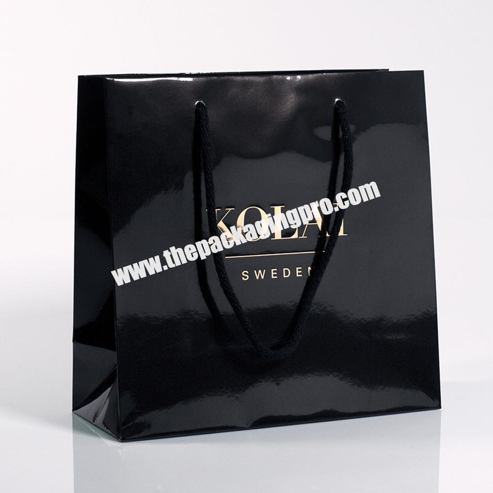 Custom Brand Logo Luxury Glossy Black Paper Apparel Packaging Gift Shopping Bag Paperbag