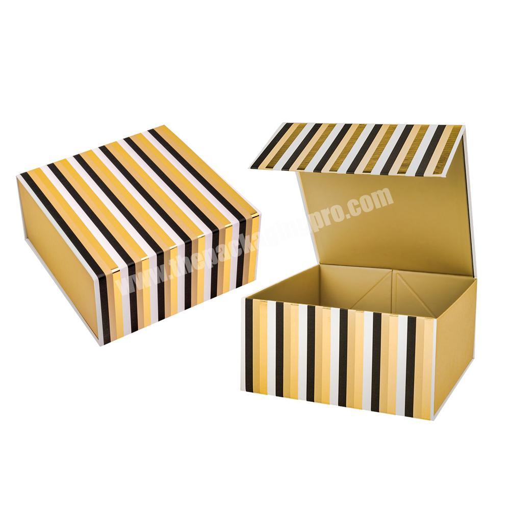 Custom Logo Paper Gold Stripe Gift Packaging Boxes