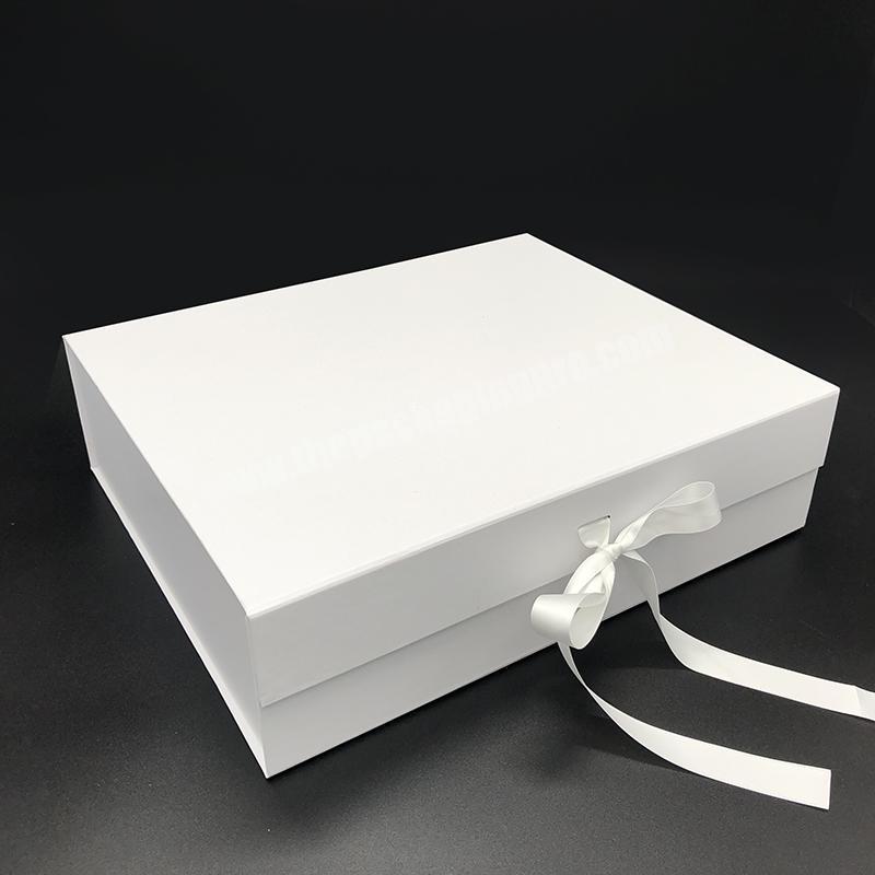 Custom Logo White Cardboard Magnetic folding Gift Packaging boxes with Lid Paper Packing Ribbon Square Big White Box