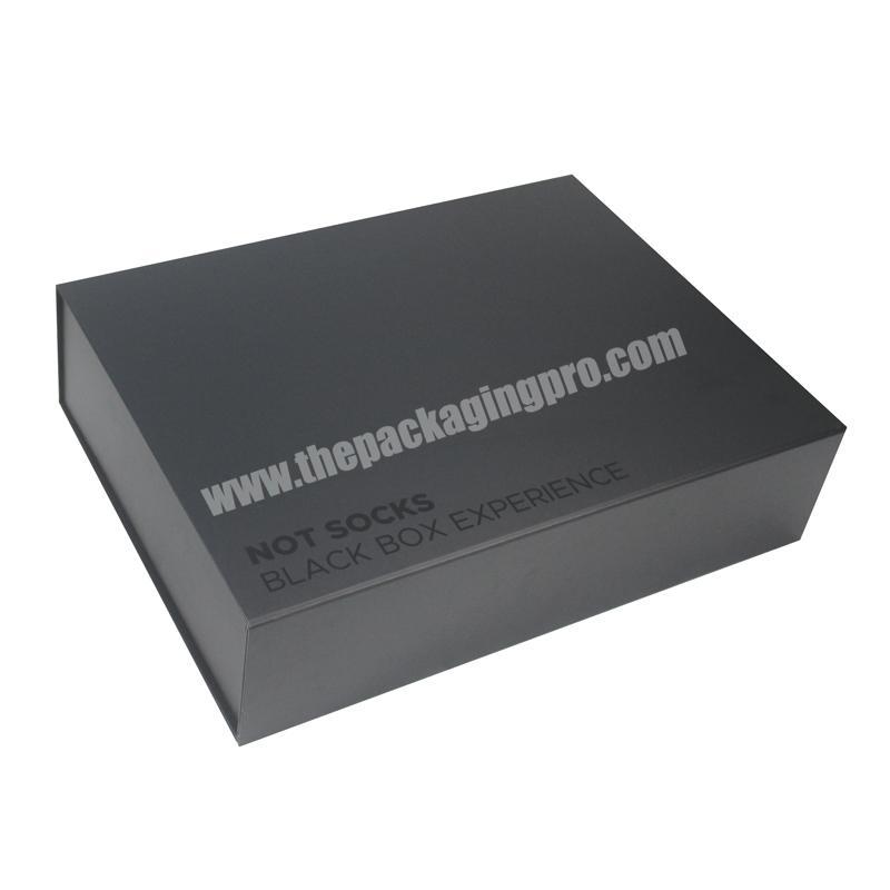 Custom Luxury Black Color Printing With Anti Scratch Lamination Magnetic Folding Gift Box