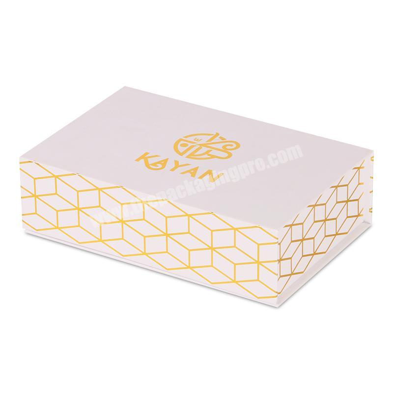 Custom Luxury Rigid Cardboard Packaging Magnetic Folding paper Gift Box with magnetic Closure for 30ml Essential Oil bottle