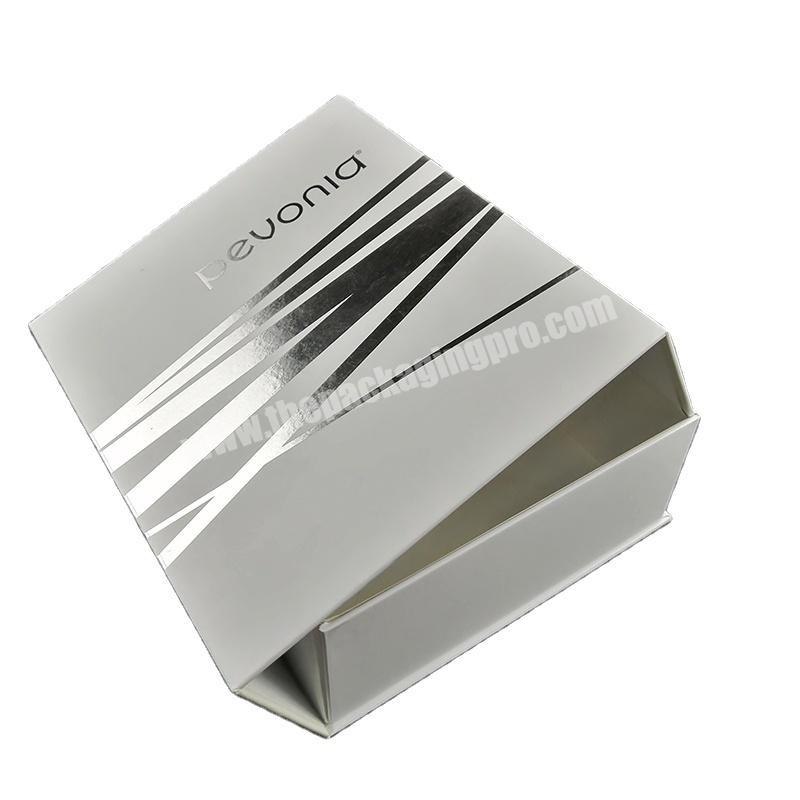 Custom Luxury white Large Big Gift Box Magnetic Paper Closure Foldable Packaging Folding Gift Box