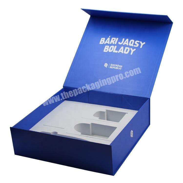 Custom Luxury Book Shaped Blue Rigid Paper Box Packaging Magnetic Gift Boxes With EVA Foam Insert for Cosmetics Box