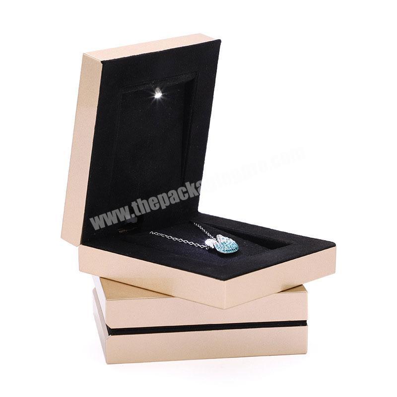 Custom Suede Fabric frivolous black velvet lining led light ring luxury jewelry box
