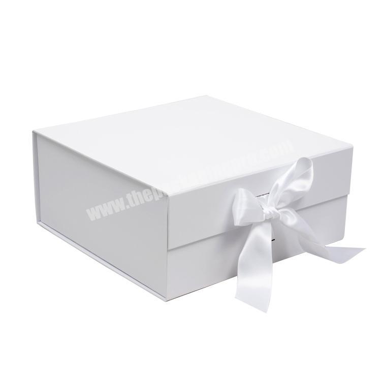 Custom White Christmas Packaging Cardboard Baby gift Box with Logo Designs Rectangle Paper Flat Pack Bride Hamper Gift Box