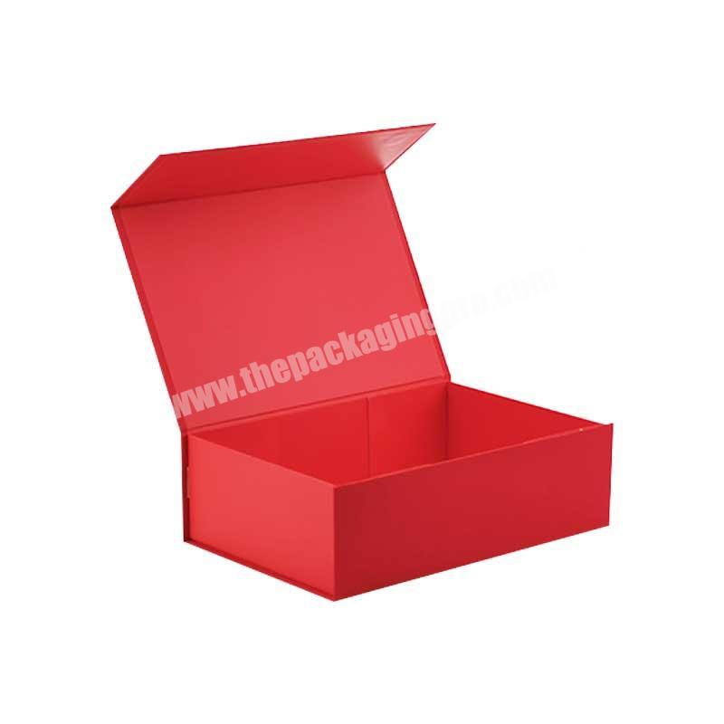 Custom collapsible luxury red fabric magnetic closure high end gift box