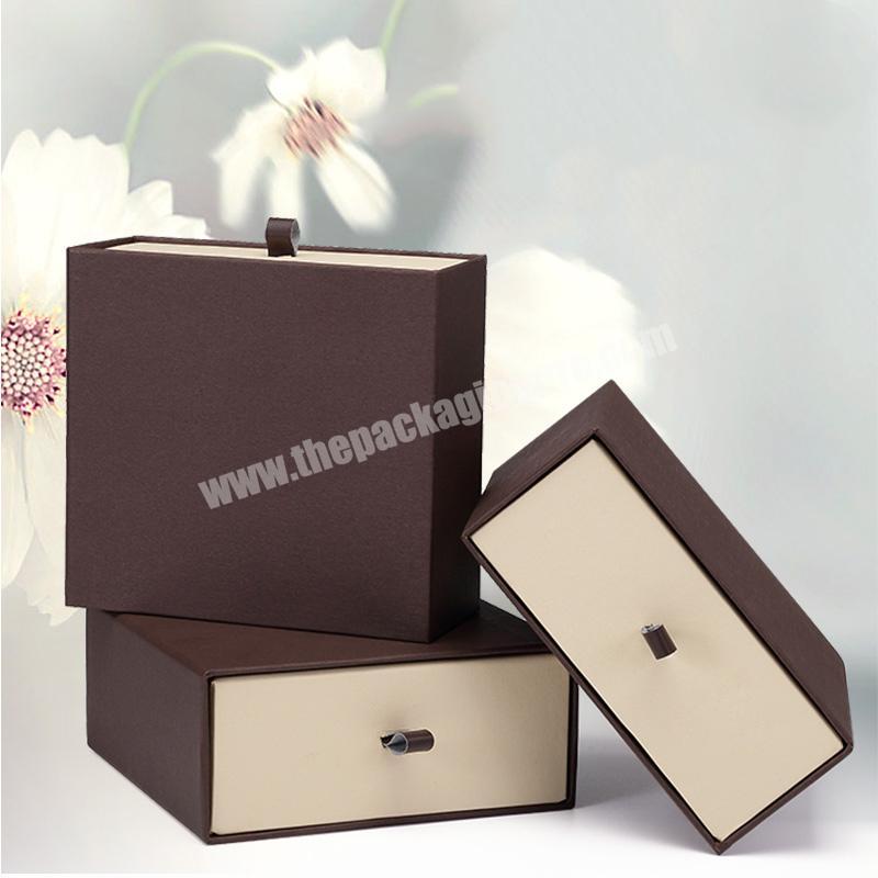 Custom exclusive paper sliding drawer belt gift box universal belt boutique packaging box square cardboard belt clothing box