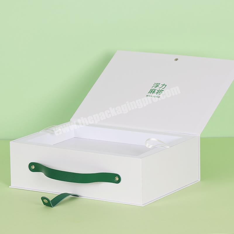 Custom logo Different Types Gift Packaging Cardboard Luxury White Magnetic Lid Packaging Boxes Magnet Box