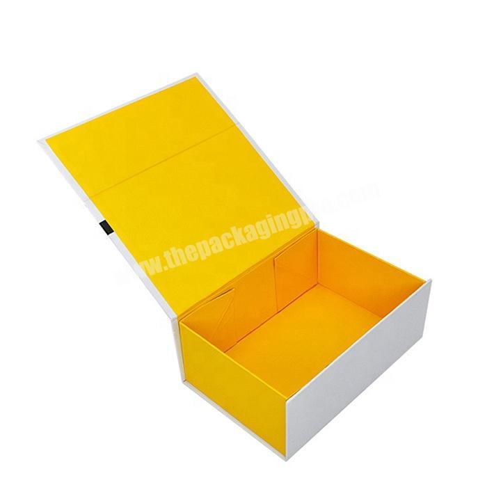 Custom logo luxury coat packaging boxes clothing paper box shipping gift box with ribbon