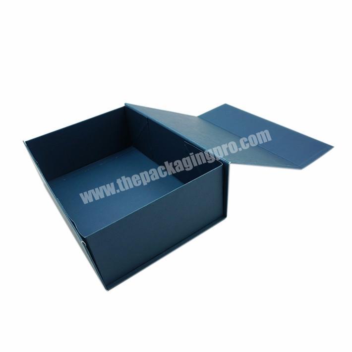 Custom logo printed luxury high quality matte cardboard paper foldable magnetic packaging gift clothing flat boxes