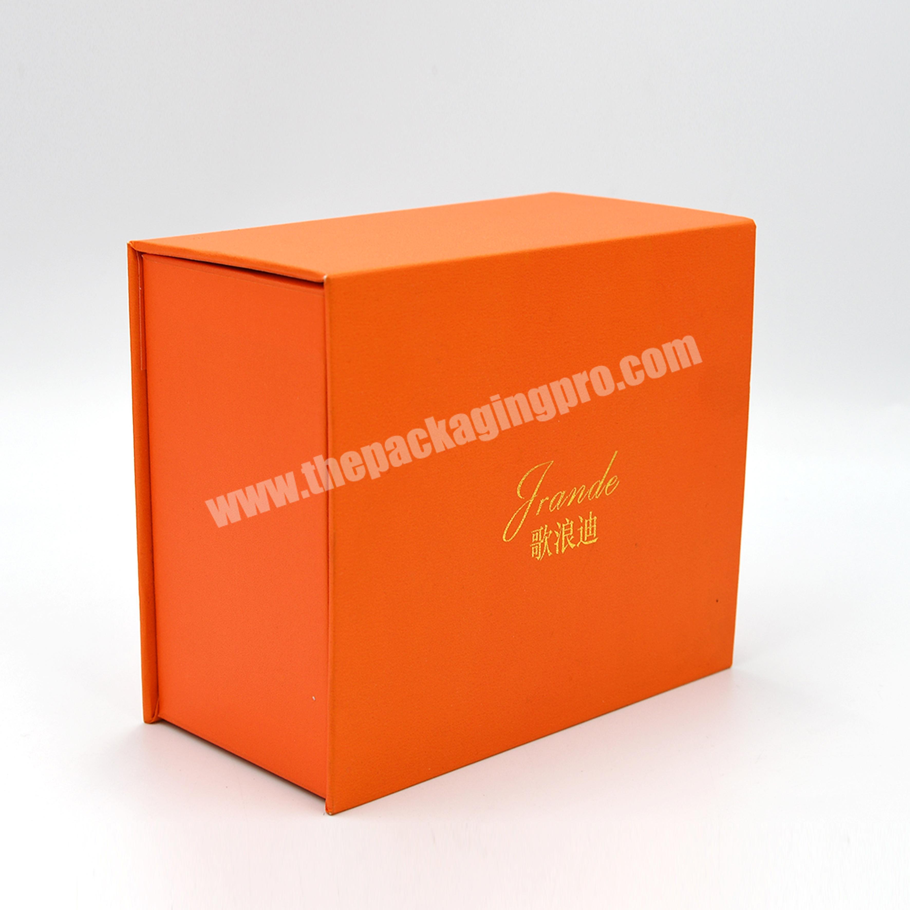 Custom luxury book shaped rigid magnetic cardboard gift packaging box for mobile accessories