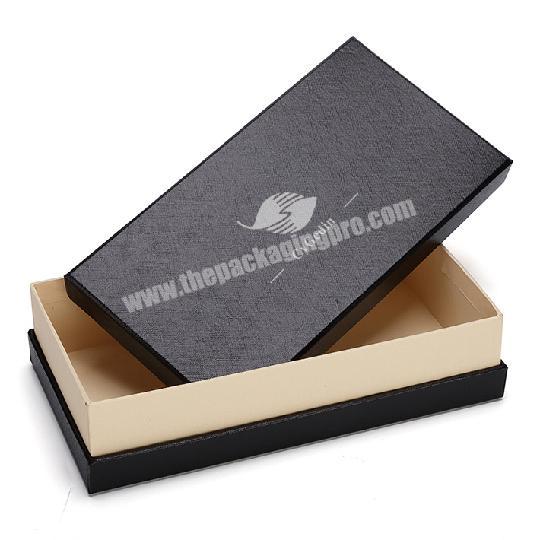 Customize Wholesale Gift Box Christmas Gift Packaging Box Made in China Paperboard UV Coating Varnishing Lid and Base Box