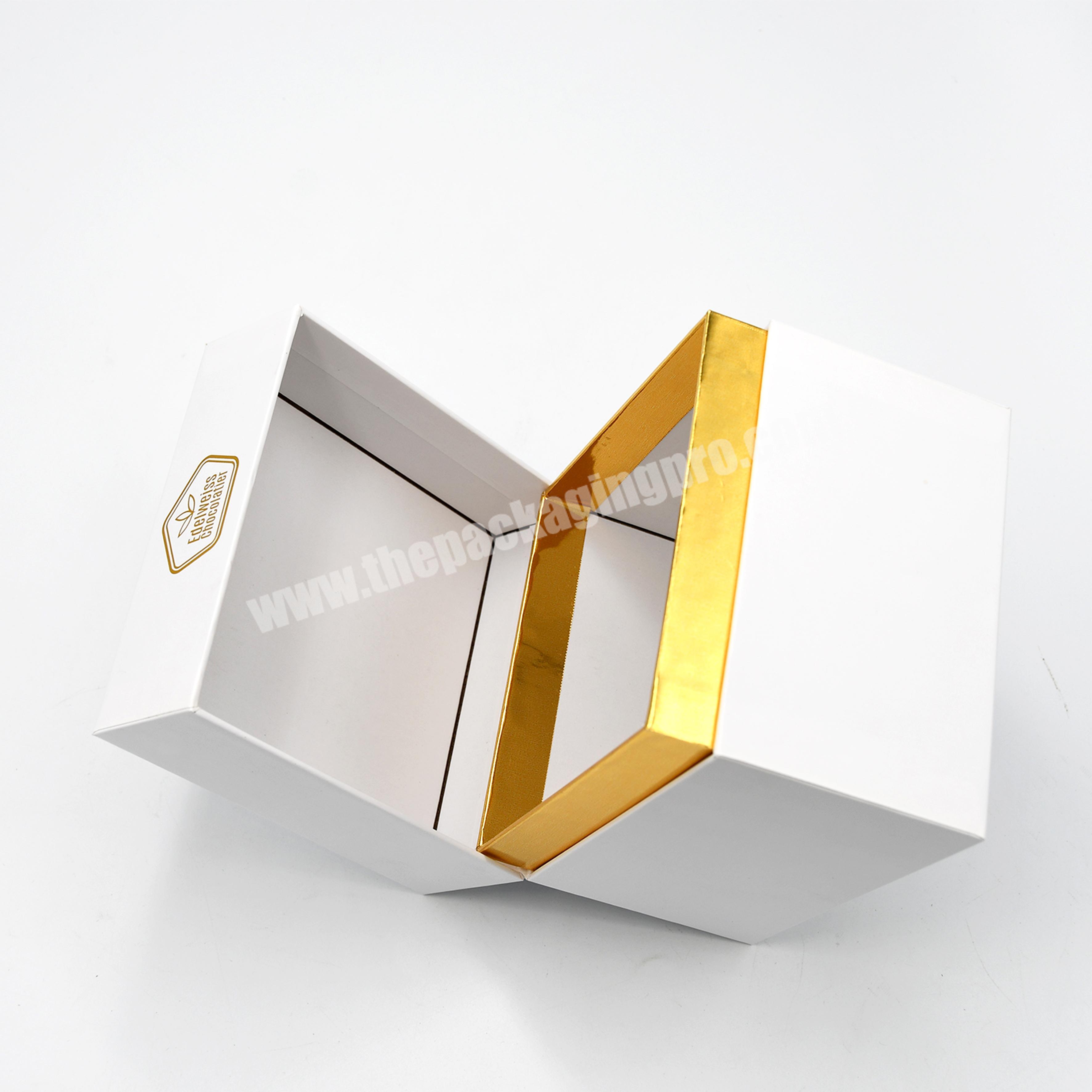 Customize foil logo candle cardboard gift packaging box with magnetic closure