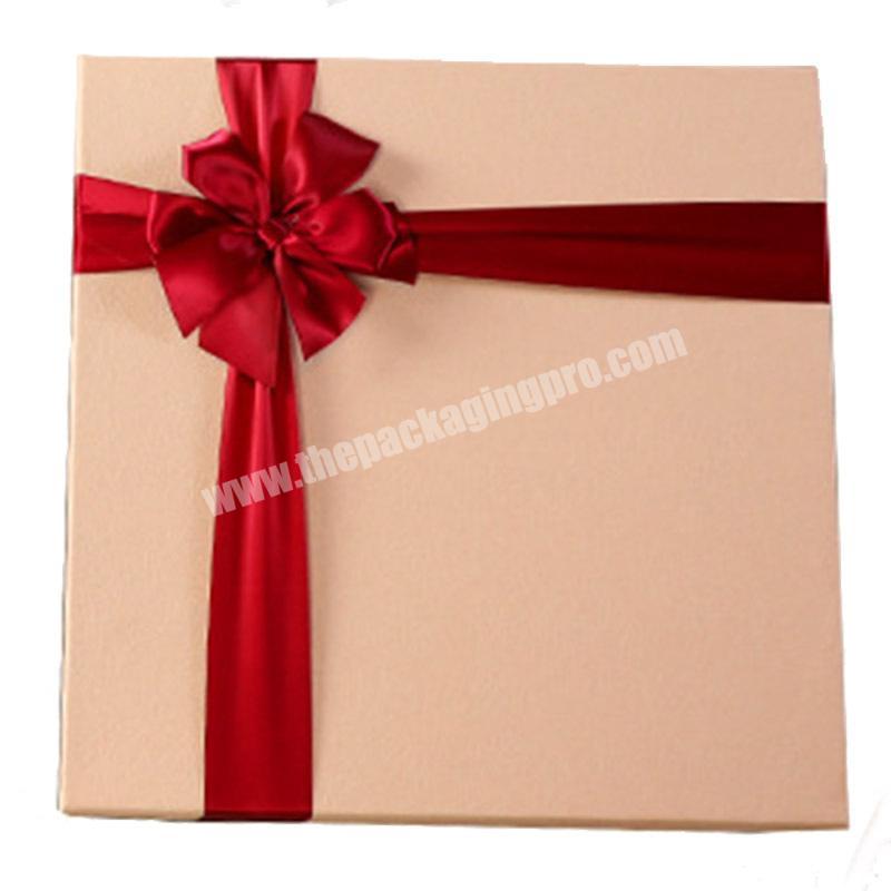Customized New Year Red World Cover Square Gift Box