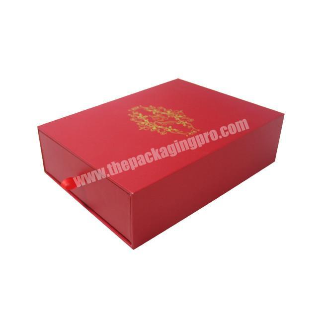 Customized Paper Jewellery Boxes And Pouches
