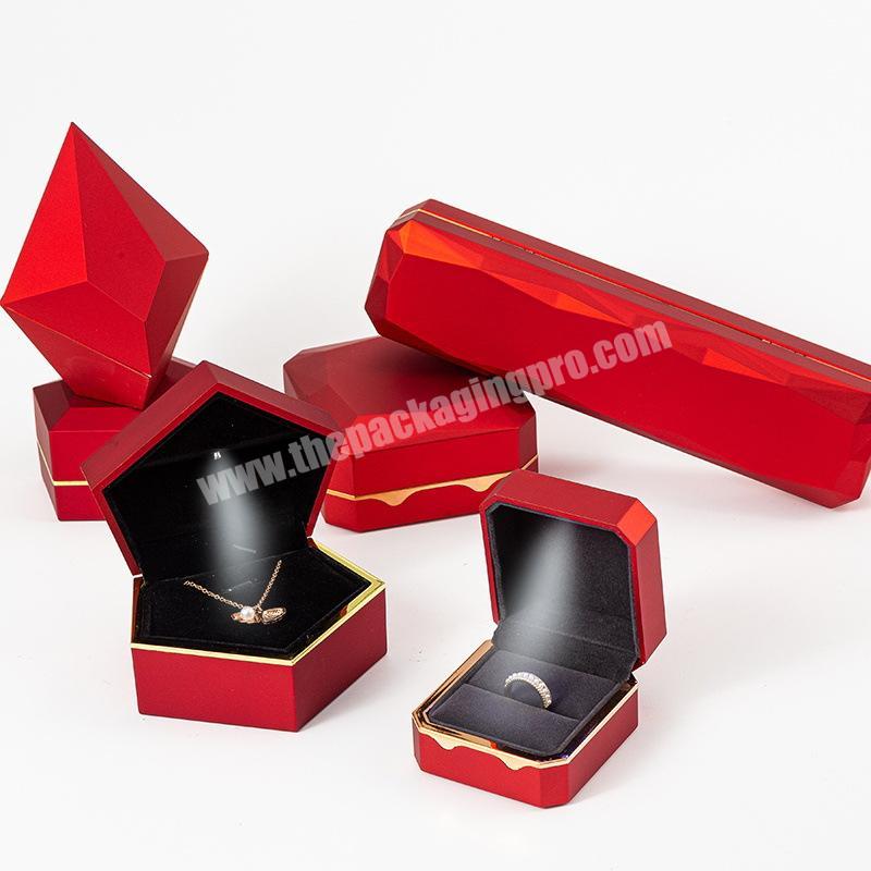 Display Ring Necklace Jewelry box plastic box With custom logo Diamond Ring Box with Led Ligiht