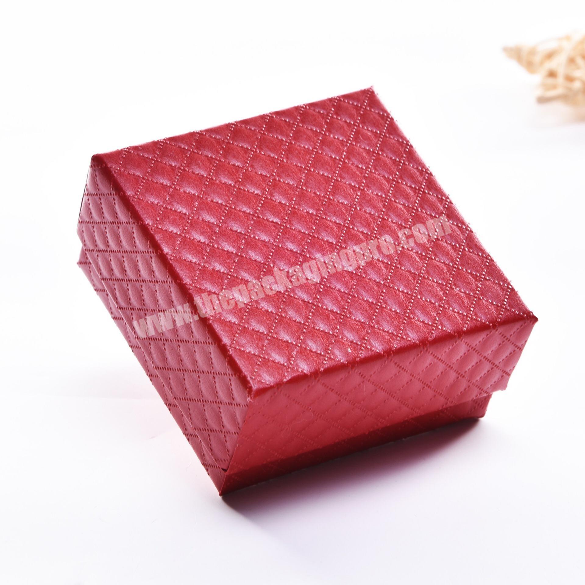 Factory Directly Wholesale Stamping Red Jewelry Faux Leather Necklace Box