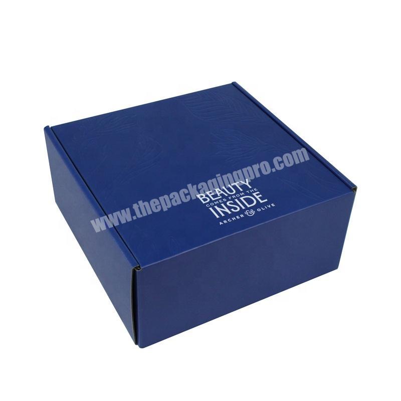 Fast Delivery Embossing Pattern Blue Mailing Paper Packaging Box For Dress Sweater