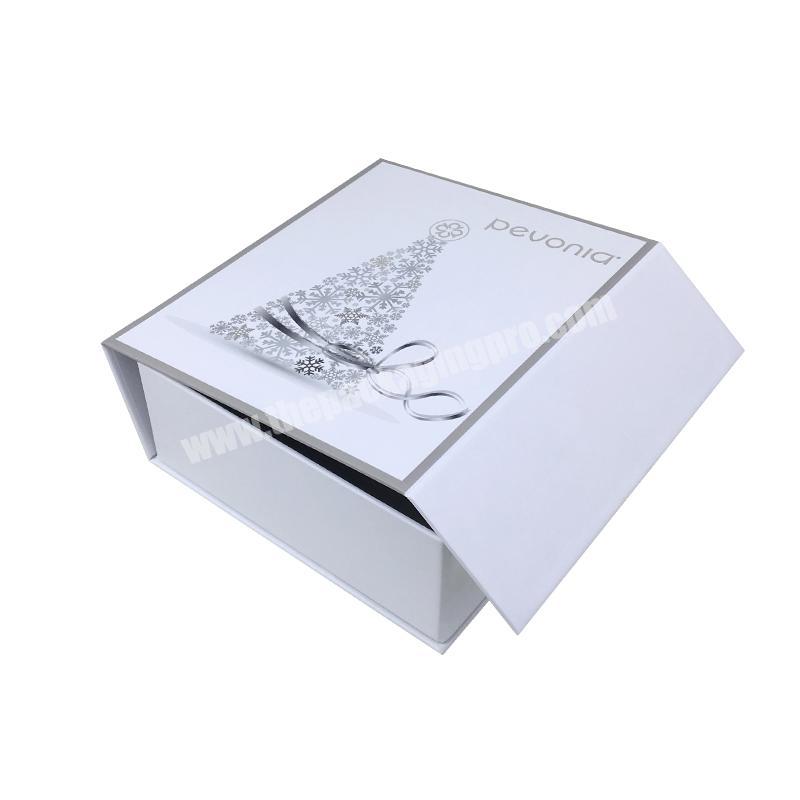 Garment Gift Packaging Box Cardboard Paper with Silver Logo Custom Luxury Customized Paperboard Recyclable OEM Style Apparel