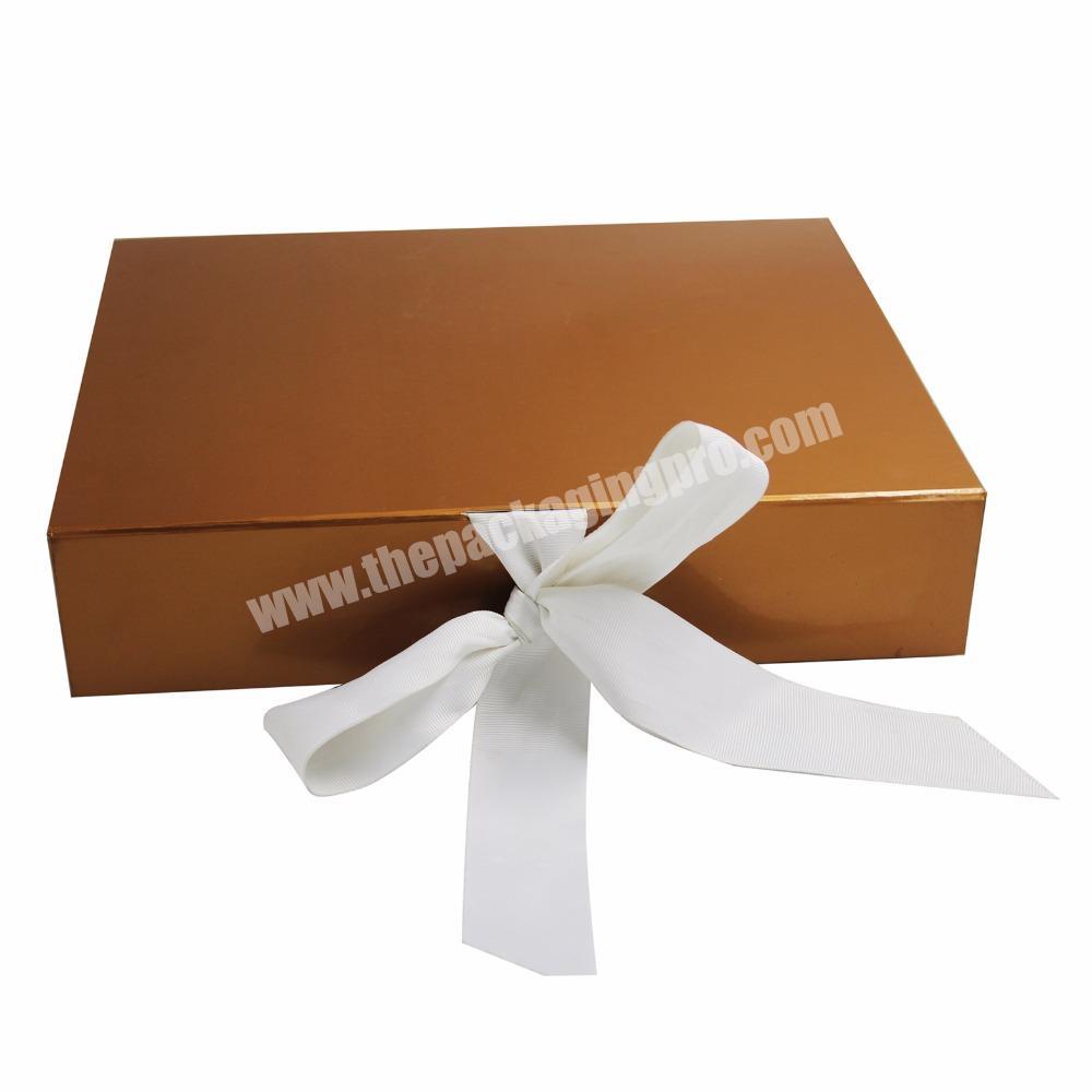 Handmade Door Open Cardboard Magnetic Gift Box with Bow tie Closurefold paper into box