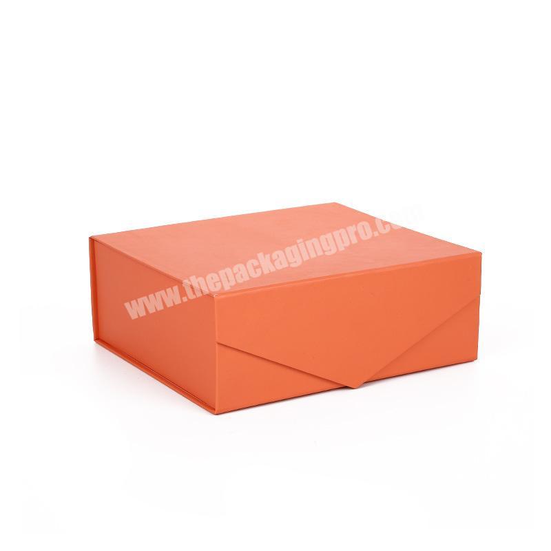 Hot Selling Cardboard Gift Packing Boxes Christmas Colorful Magnetic Folding Gift Box