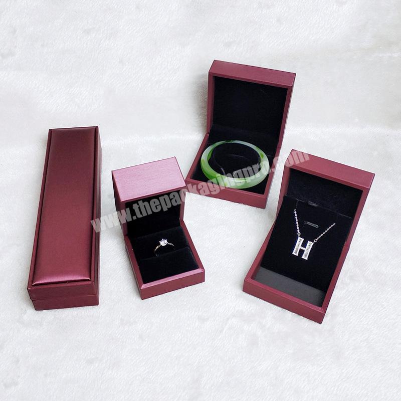 Jewelry Box Leather Pendant Necklace Box Bracelet Box Wholesale Customization