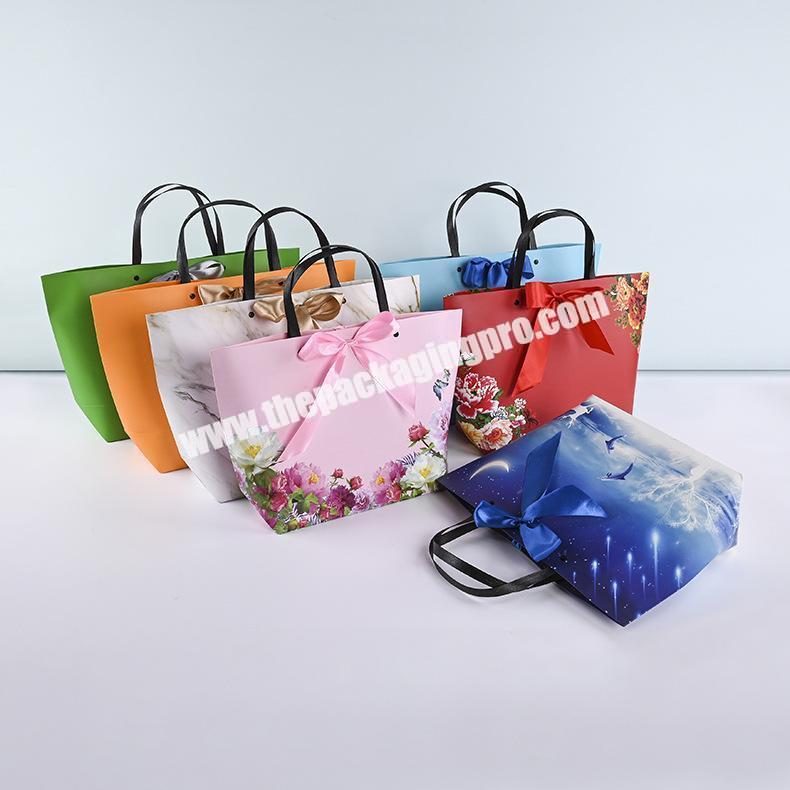 Lipack Gift Portable Packaging Bag Paper Gift Bags With Satin Ribbon For Valentine