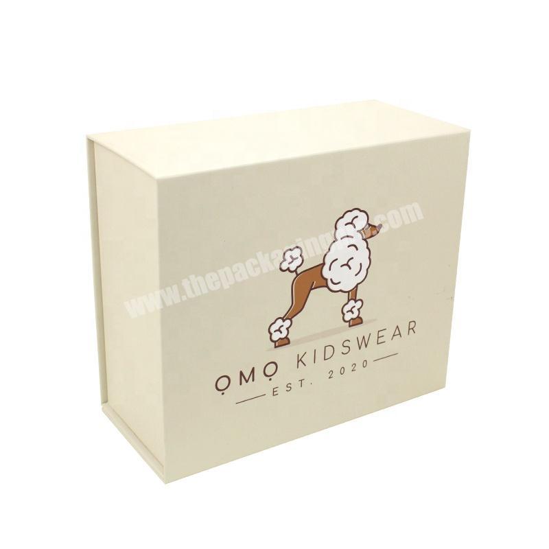 Luxury Custom Foldable Apparel Packing Paper Gift Boxes Quadrada Magnetic Folding Gift Box Purple In Stock
