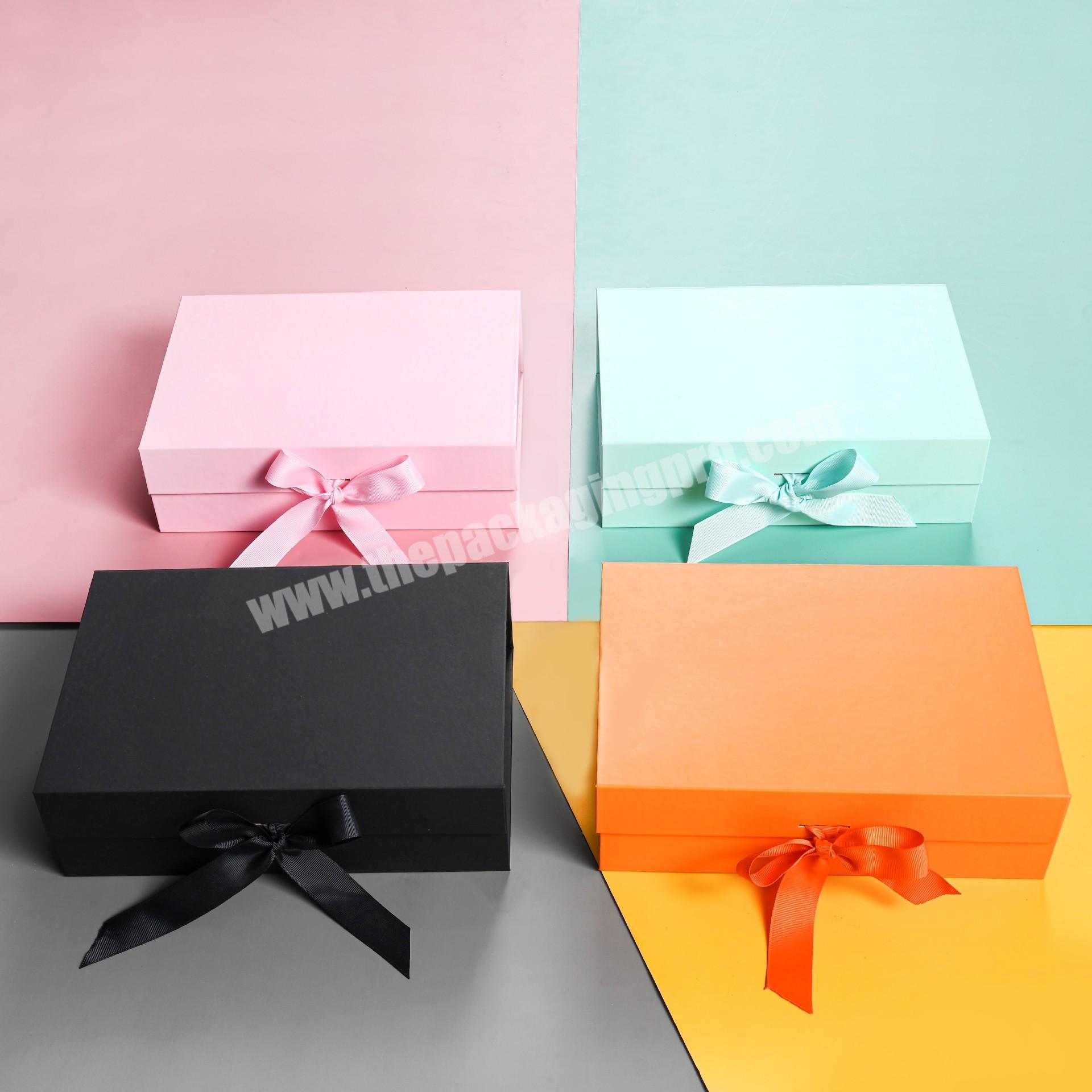 Luxury bridesmaid paper box folding wedding gift box cardboard shipping custom printed magnetic lid ribbon packaging gift box