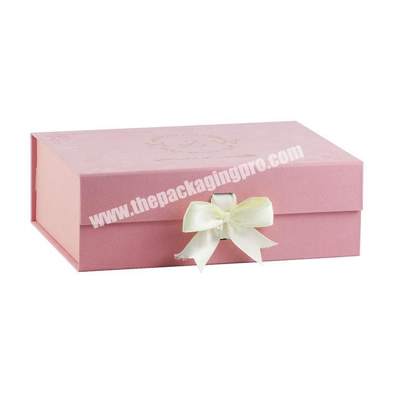 Luxury fabric pink rigid folding magnetic flap present gift box with ribbon