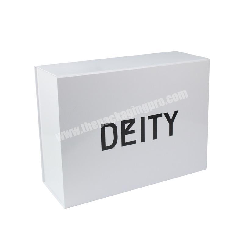 Magnetic Gift Packaging Foldable Gift Packaging Shipping Boxes Small Fsc Approved Simple Fold  Box With Magnet