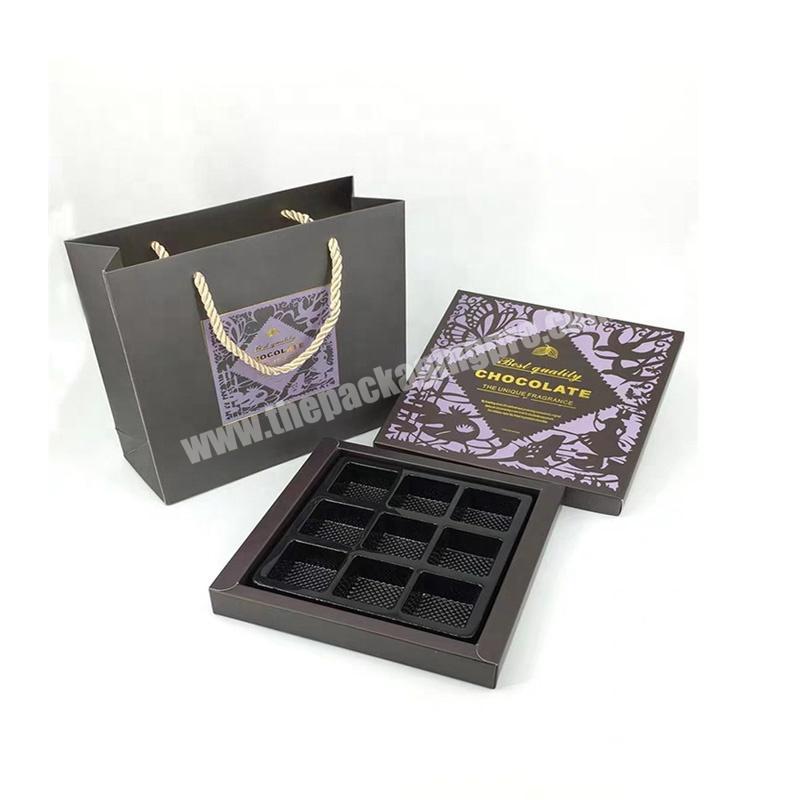 Magnetic Hard Gourmet Divider Chocolate Box with Bag