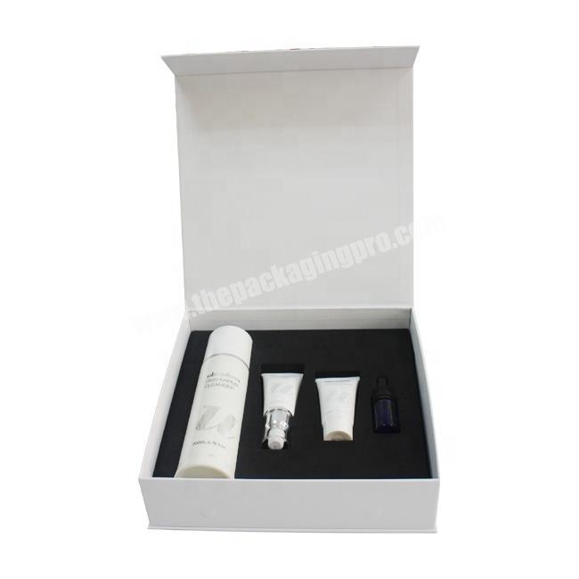 New Design Cosmetic Custom Logo Cardboard Magnetic Folding Gift Packaging Box With Lipstick And Eye Shadow