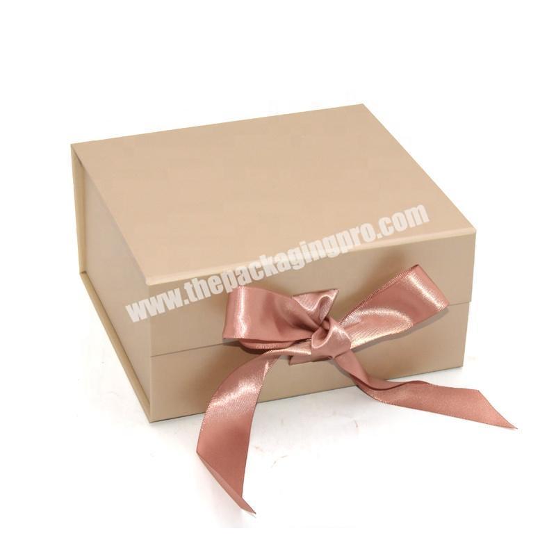 New Design Luxry Cardboard Carry Folding Packing Boxes