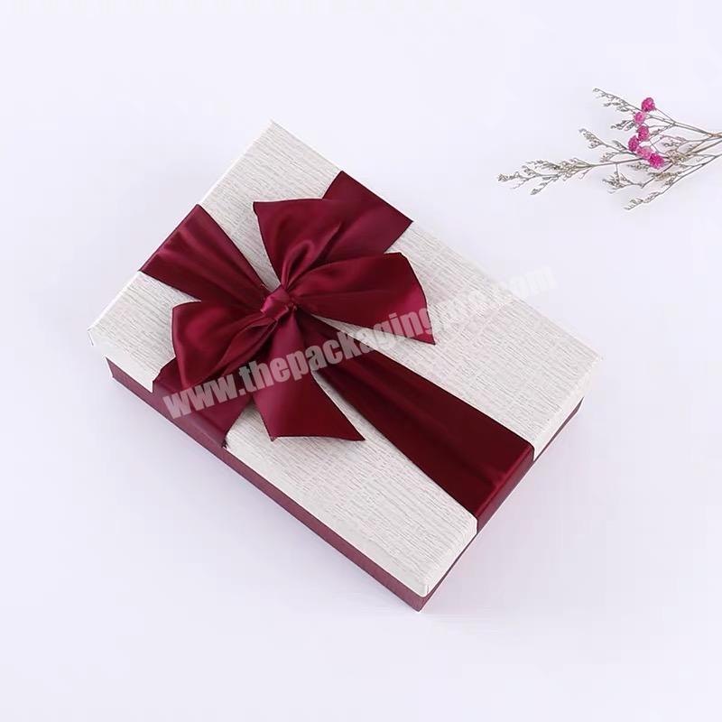 New Design Wholesale Custom Both Sides Printing Cardboard Clothing Gift Boxes Packaging