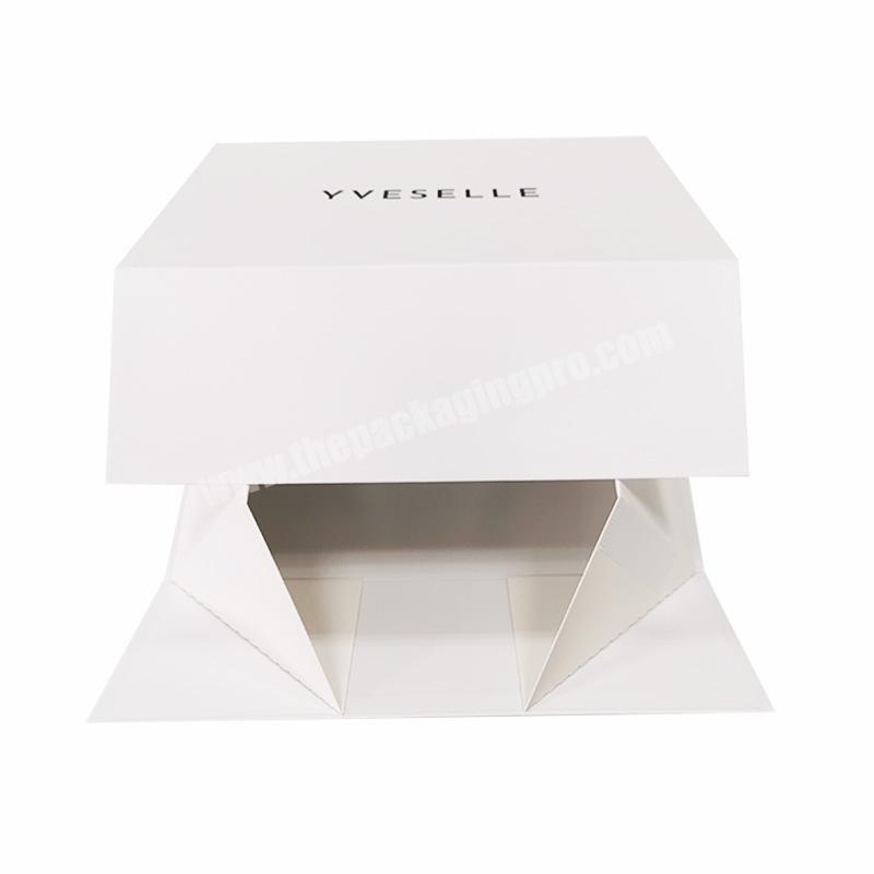 Perfume and essential oil use foldable cosmetic gift box packaging