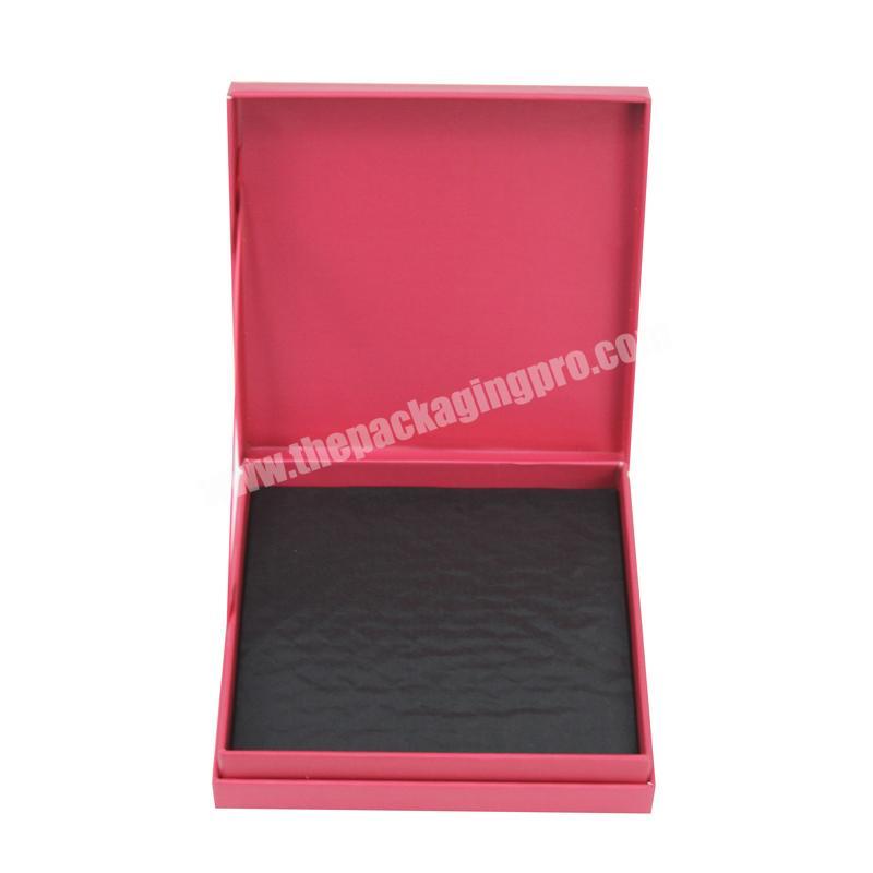 Prime Branded Packing Box Red Printed Hard Cardboard Magnetic Closure for Chocolate Packs manufacturer