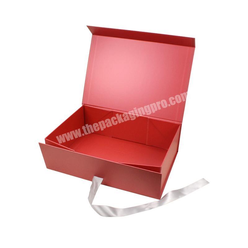 Custom redgoldenblack magnetic folding paper luxury made box with ribbon packaging box custom logo