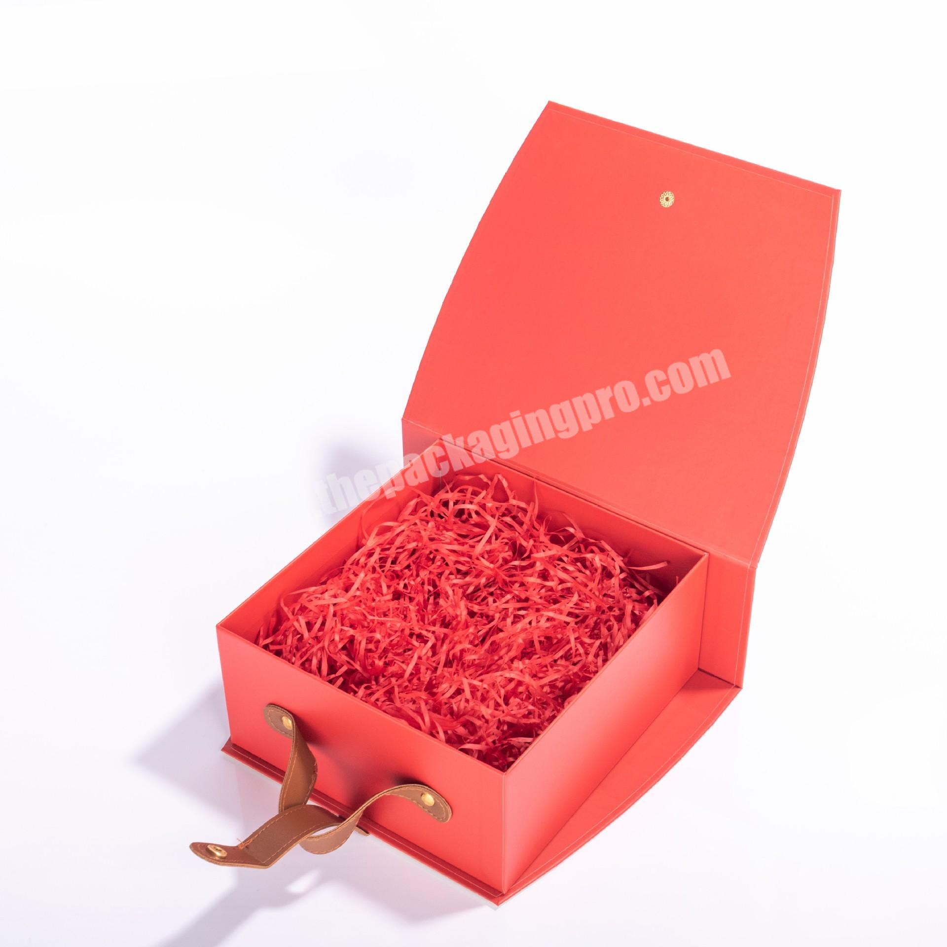 Wedding hand-held wedding candy Chinese style wedding dress candy creative hand gift empty box factory